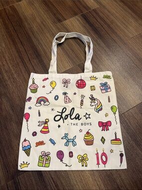 Lola + The Boys White Canvas Tote with Pink '10' Cake Accent